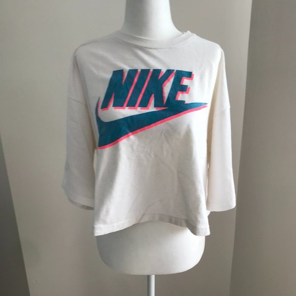 Nike Tops - 90’s Vintage Nike Crop Top